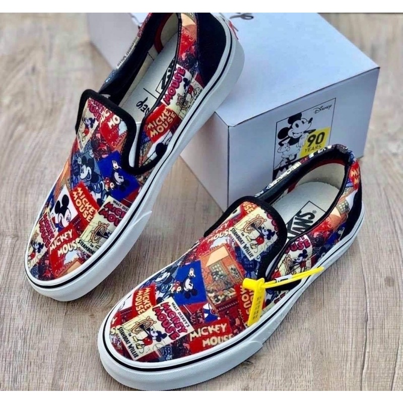 sales-35-รองเท้าผ้าใบ-vans-slip-on-spongebob-and-mickey-mouse-sneakers