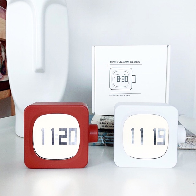 cubic-clock-นาฬิกาสายมินิมอล-พร้อมส่ง-ส่งฟรี