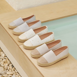 ภาพขนาดย่อของสินค้าPrimest - รองเท้าสวมผ้าแคนวาสปลายหนัง Playground Espadrilles