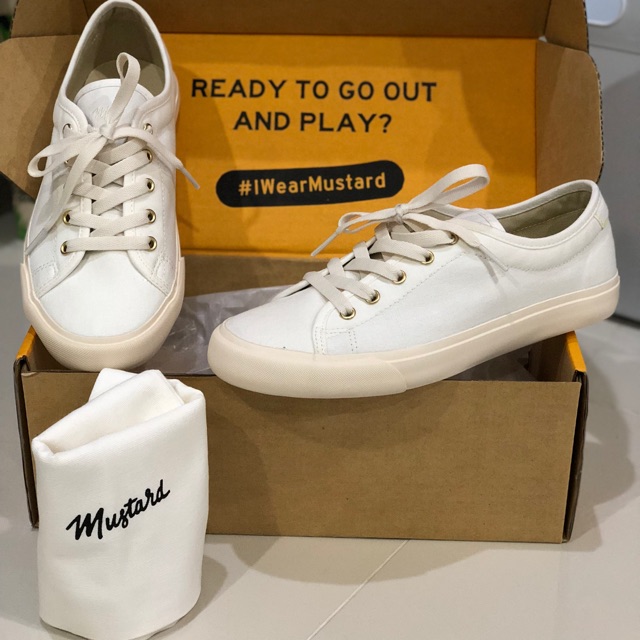 รองเท้าผ้าใบ แบรนด์ Mustard Sneakers Shopee Thailand