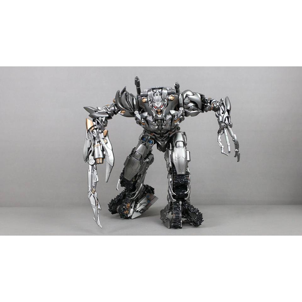 Black Mamba - LS-06 - Tank Mega Commander Diecast ( Megatron KO
