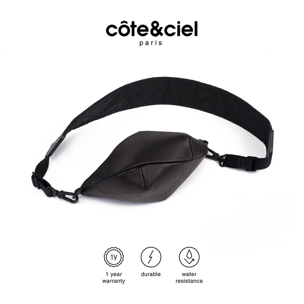 cote-amp-ciel-กระเป๋า-crossbody-pouch-รุ่น-caillou-m-alias-cowhide-leather-สี-black