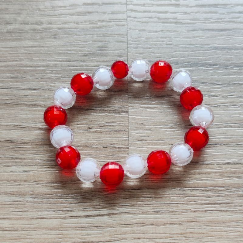 สร้อยมือลูกปัด-free-size-สีขาวแดง-handmade-ชิ้นต่อชิ้น-bracelet-made-to-order