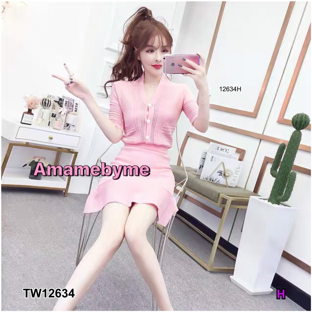 ak-12634-set-2-ชิ้น-เสื้อคอวีแขนสั้น-ทรงครอป-กระโปรงสั้น