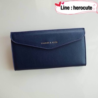 Charles &amp; Keith Long Envelope Wallet ของแท้ ราคาถูก