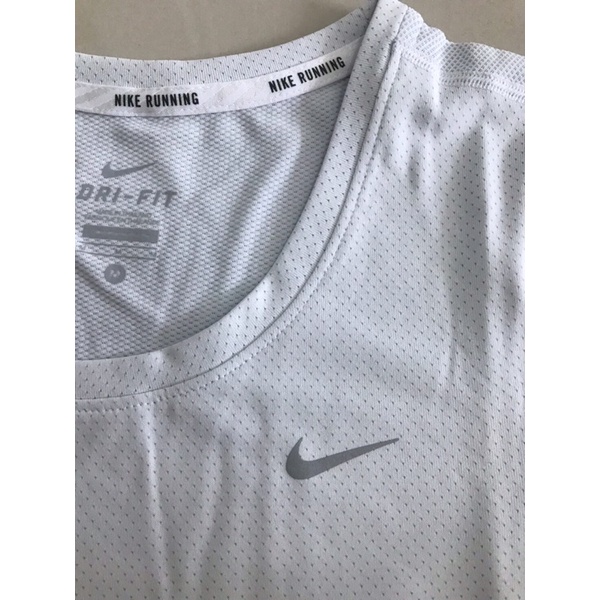 sales-เสื้อวิ่ง-nike-running-ของแท้-มือหนึ่ง-ราคาถูก