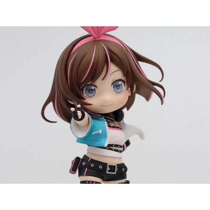 figure-แท้-ai-games-2019-puchieete-figure-kizuna-ai-taito