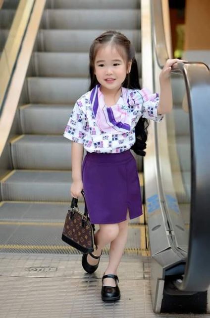 ชุดอาชีพเด็ก-สาวธนาคารไทยพาณิชย์