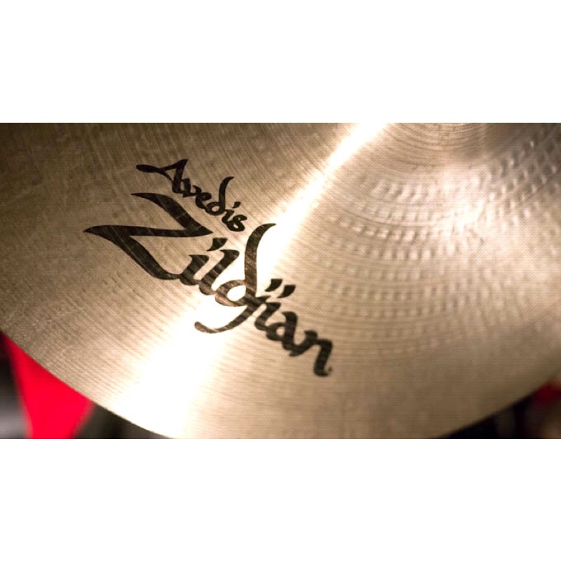 โลโก้ทองเหลืองกลอง-avdis-zildjian