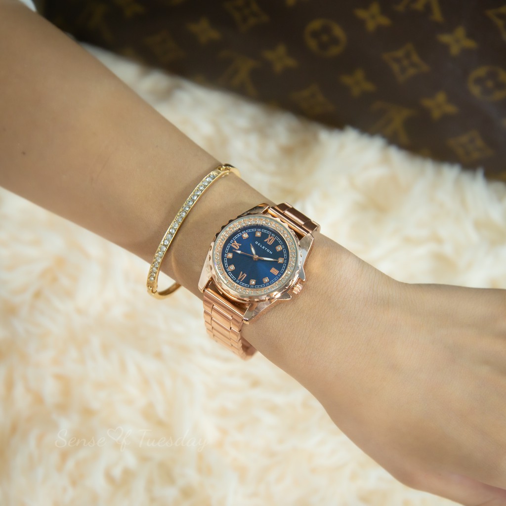 นาฬิกาผู้หญิง-มาพร้อมกำไล-และกล่องสุดน่ารัก-รุ่น-101sl-ซื้อใส่เองหรือเป็นของขวัญก็ได้