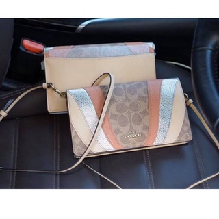 (ผ่อน0%) กระเป๋า งาน Shop COACH 71565 HAYDEN FOLDOVER CROSSBODY CLUTCH IN SIGNATURE CANVAS สีน้ำตาล ลายซี คลัทช์