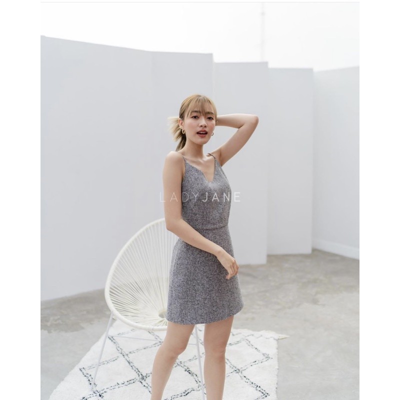 ladyjane-lj125-tammy-dress-size-s-chanel-grey-limited-edition-เดรสสายเดี่ยวสีเทาผ้าชาแน