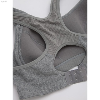 จัดส่งทันทีSabina เสื้อชั้นใน Sport Bra รุ่น Sbn รหัส SBB1026SL สีเทาอ่อน