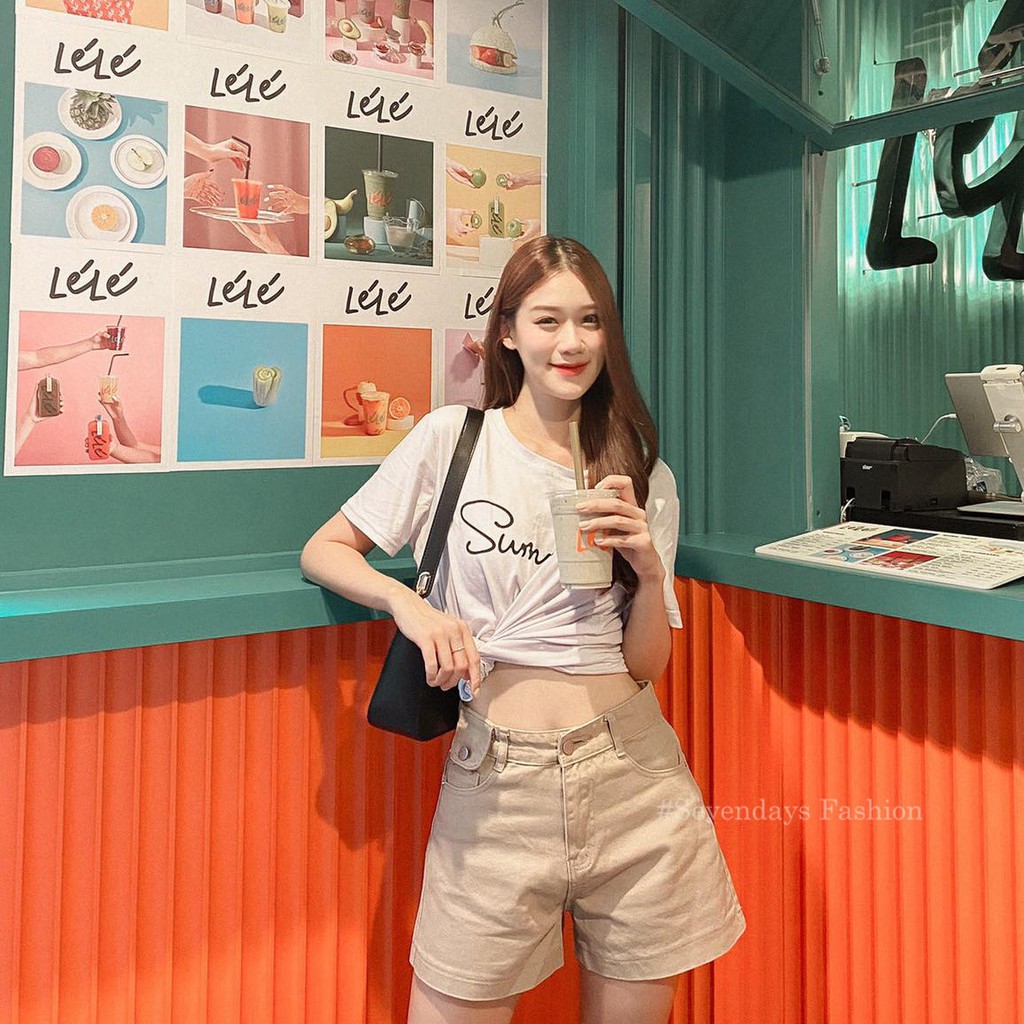 ภาพหน้าปกสินค้าBasic Shorts 6008 กางเกงยีนส์ผู้หญิง กางเกงขาสั้นเอวสูง แต่งกระเป๋าหน้า ทรงเอวสูง เนื้อผ้าหนานุ่มไม่ยืด จากร้าน sevendays_fashion.store บน Shopee