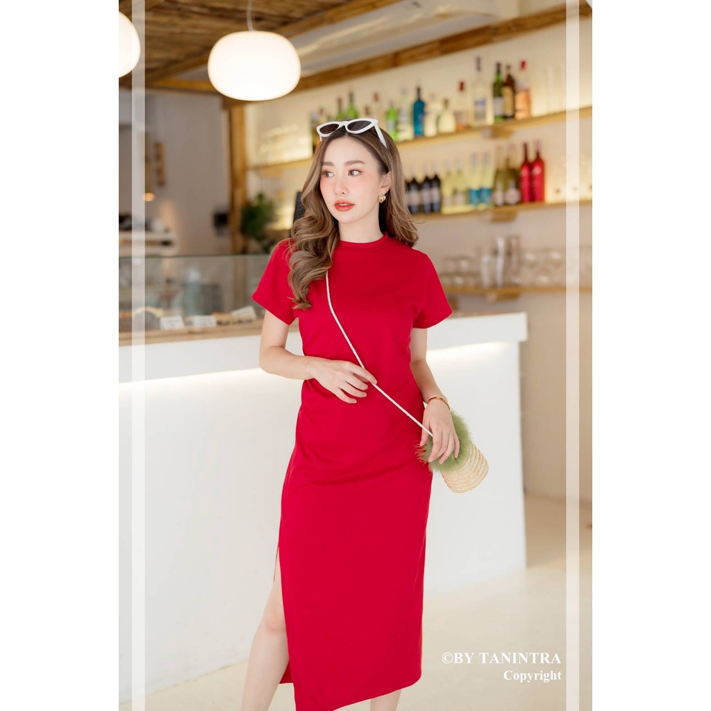 cony-dress-เดรสผ้ายืดทรงยาว-แต่งดีเทลผ่าข้าง-camille-official