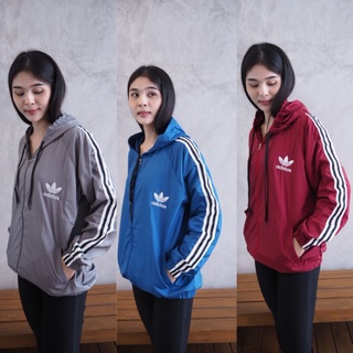 รูปภาพขนาดย่อของเสื้อคลุมผ้าร่ม Adidas ใส่วิ่ง ใส่กันแดด มีให้เลือก6สีสวยๆ กดติดตามมีโค้ชส่วนลดลองเช็คราคา