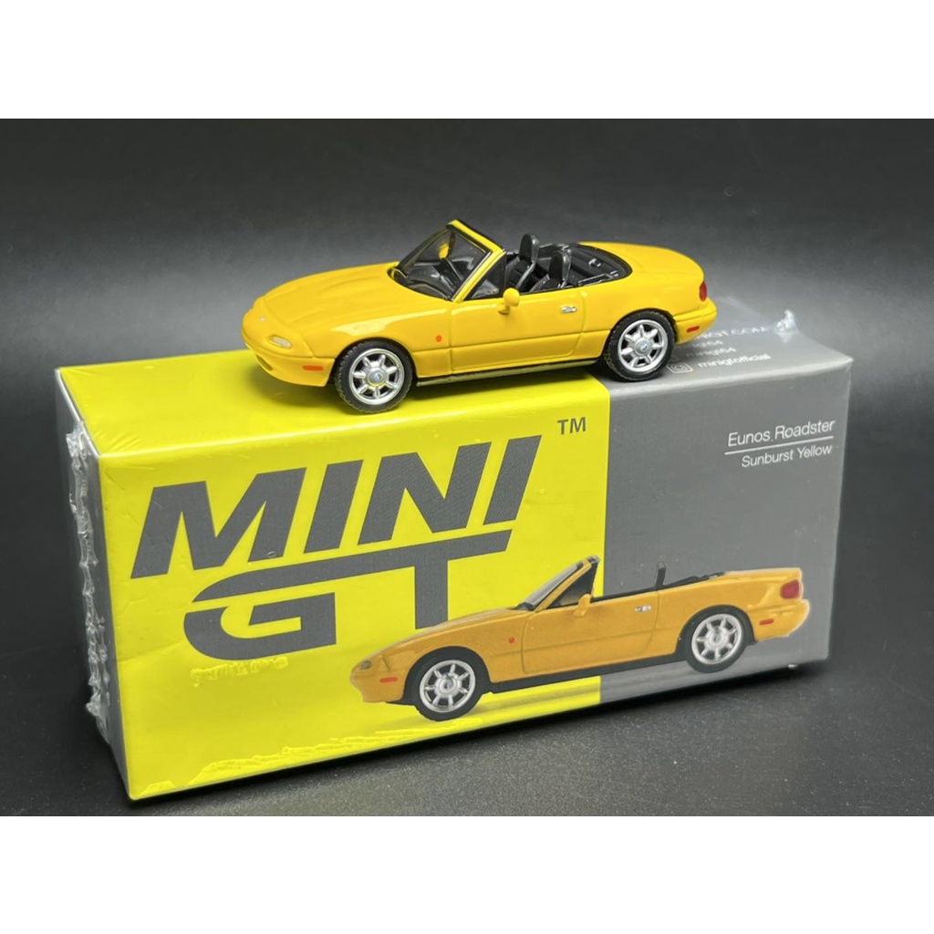 minigt-eunos-roadster-sunburst-yellow