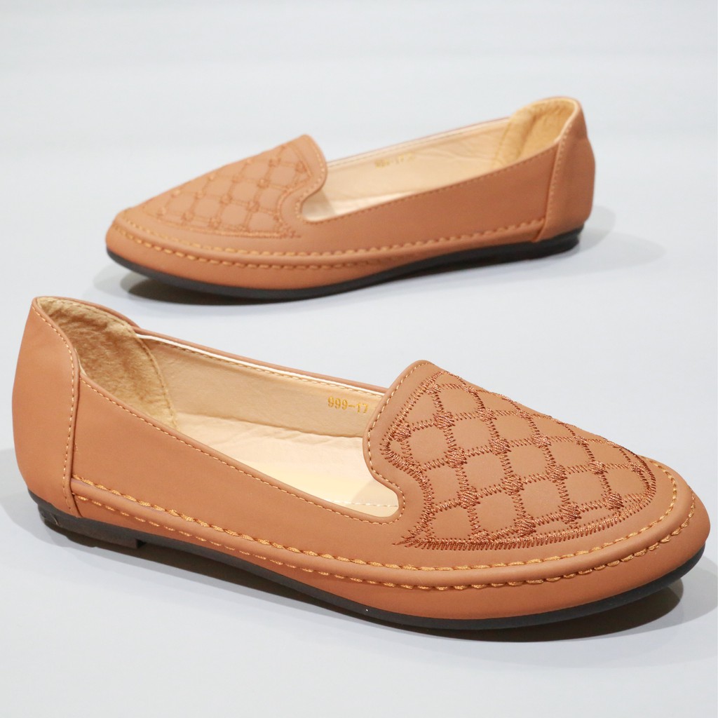 ภาพสินค้ารองเท้าส้นแบน 999-17 รองเท้าหุ้มส้น  FAIRY จากร้าน fairyfine บน Shopee ภาพที่ 5