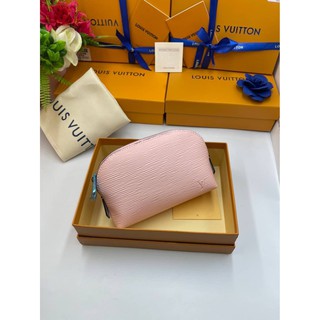 Louis vuitton cosmetic bag Grade vip size 16cm อปก.full box set