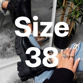 สินค้า รองเท้าบูท size 38 พร้อมส่ง