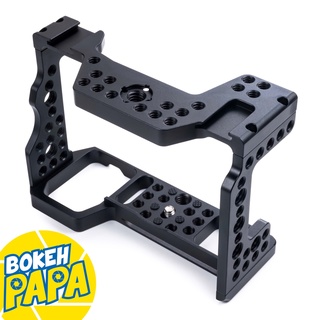 Cage Rig for Sony A7III / A9 / A7R III ( Camera Grip / กริป )( A7 iii / A7mk3 / A7R mk3 / A7RIII / A7 mark 3 / A7R mark3