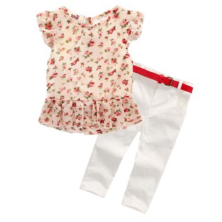 เสื้อผ้าเด็กลายดอกกุหลาบสีเบจ+ กางเกงผ้ายืดสีขาว แถมเข็มขัดสีแดงสวยน่ารัก