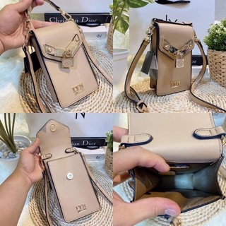 พร้อมสแท้ outlet ใส่โทรศัพท์ lynaround ขาว ฟ้า ครีม crossbody bag คลอสบอดี้ ทรงโฟน