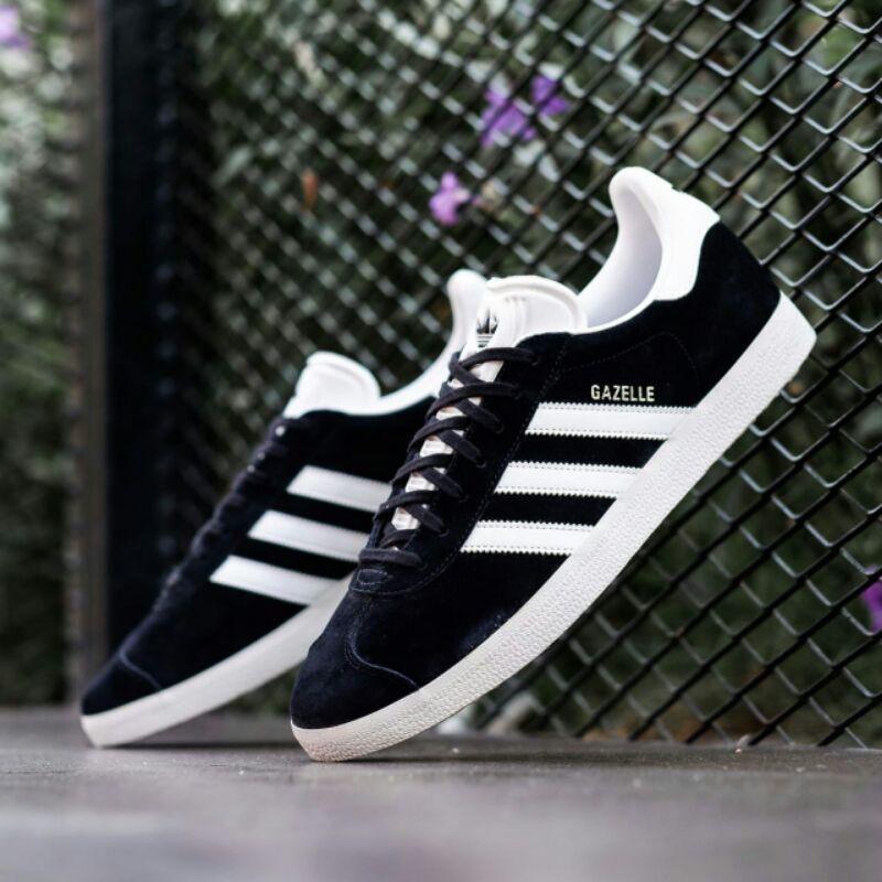 รองเท้าผ้าใบ-adidas-gazelle-สีดําขาว