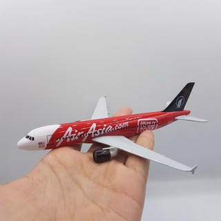 โมเดลเครื่องบิน AIRBUS A380 ทำจากเหล็ก สัดส่วน 1:400 ประตู(AIR ASIA)