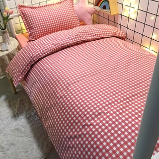 เตียงในหอพัก. ตารางเล็ก ๆ สีชมพู 3.5 ฟุต. สูทแบบสามชิ้น