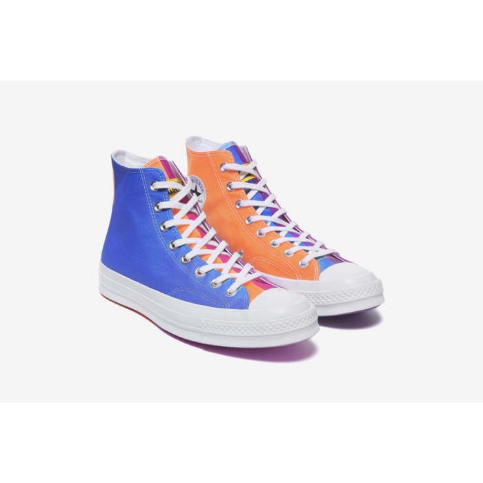 รองเท้าผ้าใบหุ้มข้อ-converse-x-chinatown-market-uv-chuck-70-รองเท้าเปลี่ยนสี-เมื่อโดนแสง-รองเท้าแฟชั่น