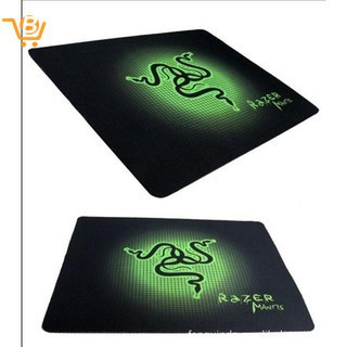 razer-แผ่นรองเม้าส์ขนาด-250x210-x-2