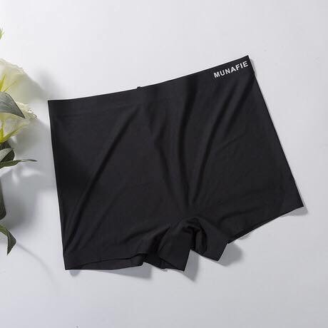 กางเกงซับในไร้ขอบ-munafie-สินค้าพร้อมส่ง-mu01