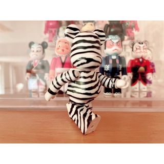 (ของแท้ไม่มีกล่อง) Be@rbrick Series 27 Pattern: Zebra Stripes (Bearbrick)