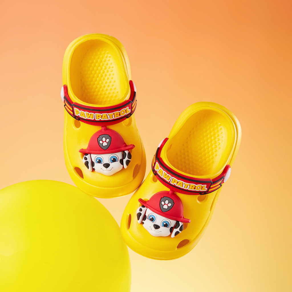 รองเท้าแตะ-crocs-กันลื่น-เหมาะกับเดินชายหาด-แฟชั่นฤดูร้อน-สําหรับเด็กวัยหัดเดิน
