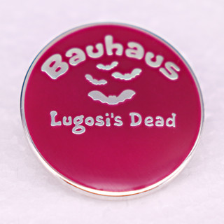 Bauhaus เข็มกลัดโลหะ รูปค้างคาว Lugosis Dead Enamel Pin Gothic Rock Music สําหรับเก็บสะสม เครื่องประดับ หมวก