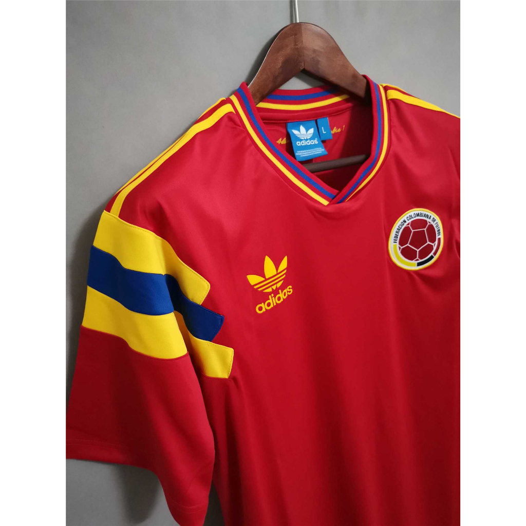 เสื้อกีฬาแขนสั้น-ลายทีมชาติฟุตบอล-colombia-valderrama-escobar-1990-ชุดเยือน-สไตล์เรโทร-คุณภาพสูง