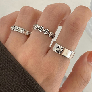 แหวนนิ้วชี้ รูปดอกเดซี่ ขนาดเล็ก สีเงิน สไตล์ฮิปฮอป แฟชั่นเรโทร สําหรับผู้หญิง