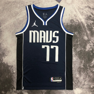 เสื้อกีฬาบาสเก็ตบอล ลายทีม Dallas Mavericks No.77 22-23 สีฟ้า