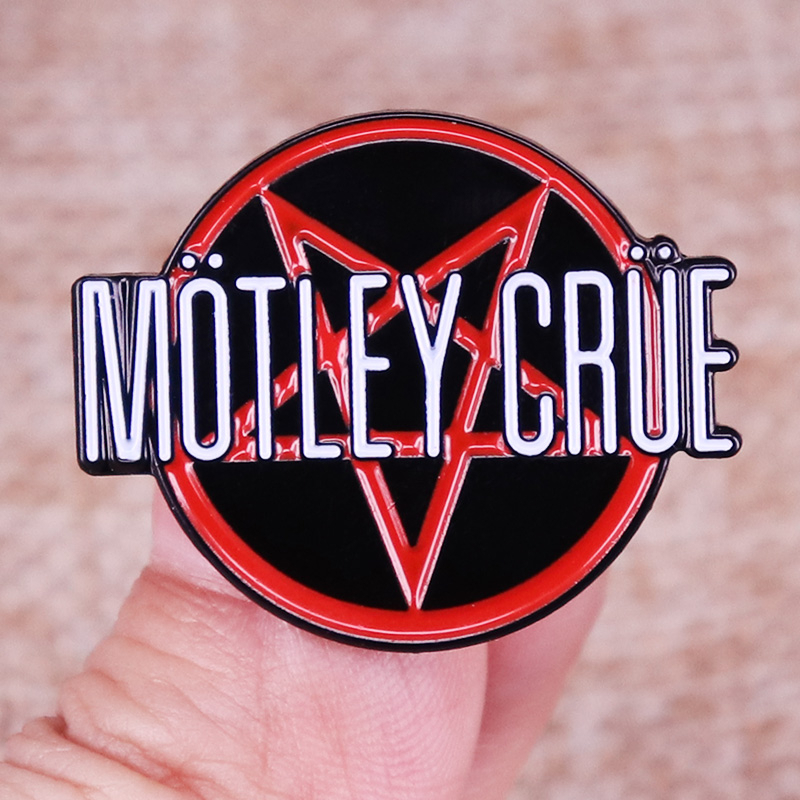 เข็มกลัด-motley-crue