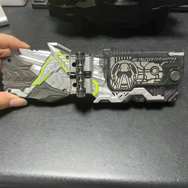 Kamen Rider 01 Metal Locust Magnetic Dx Progrise Key ช้อนโลหะ ควบคุม ...
