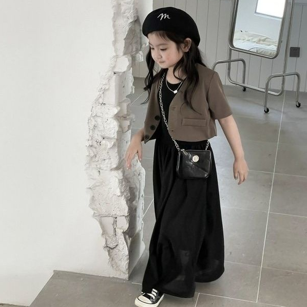 ชุดเซ็ทเด็กผู้หญิง-สาวเกาหลีรุ่น-hepburn-ลมยาวสีดำขนาดเล็กกระโปรง-2023-ฤดูร้อนเด็กสูทเสื้อกั๊กชุดกระโปรงยาว