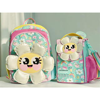 Smiggle Movin Junior Character กระเป๋าเป้สะพายหลัง สีเขียว พร้อมสายคล้อง กระเป๋าสตางค์