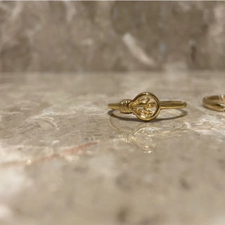 แหวนแฟชั่น รูปหลอดไฟ ระดับไฮเอนด์ เรียบง่าย เข้ากับทุกการแต่งกาย สําหรับผู้หญิง