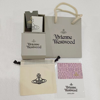 Vivienne WESTWOOD กล่องบรรจุภัณฑ์ สร้อยคอ ดาวเสาร์ สไตล์เดียวกัน ครบชุด กล่องของขวัญ ขายส่ง