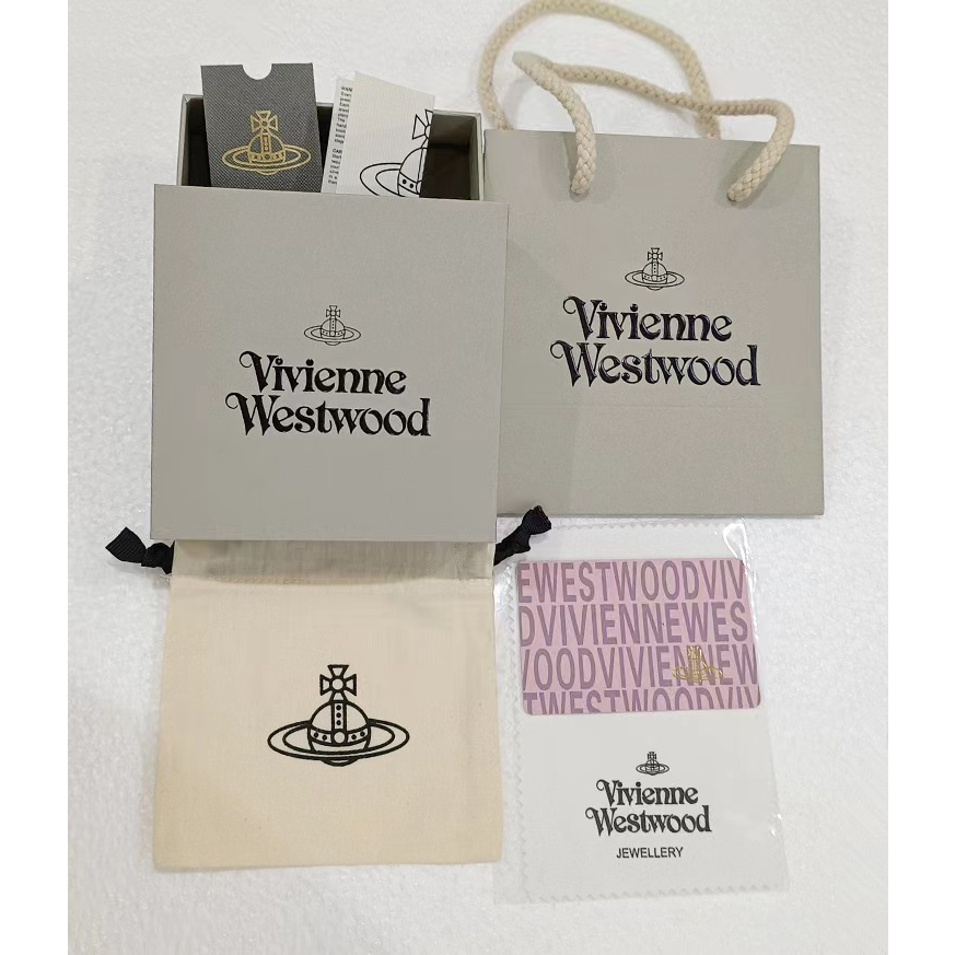 vivienne-westwood-กล่องบรรจุภัณฑ์-สร้อยคอ-ดาวเสาร์-สไตล์เดียวกัน-ครบชุด-กล่องของขวัญ-ขายส่ง