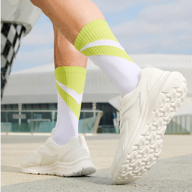 【xtep】easy run | รองเท้าวิ่งลําลอง ระบายอากาศ น้ําหนักเบา ทนต่อการเสียดสี สําหรับผู้ชาย — รองเท้ากีฬา แบรนด์ Xtep ของแท้ 100% เช็คราคาจาก Shopee Lazada thumbnail 8