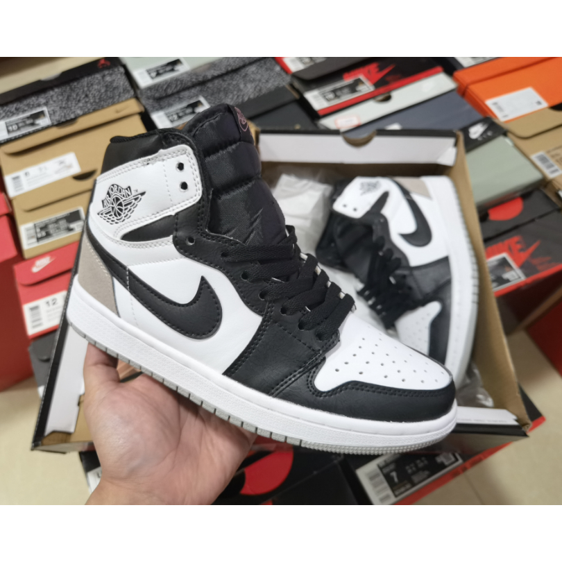 jordan-air-jordan-1-retro-high-og-รองเท้าบาสเก็ตบอล-ข้อสูง-ทนทาน