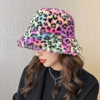 หมวกบักเก็ต ผ้ากํามะหยี่ขนนิ่ม พิมพ์ลายเสือดาว สีมัดย้อม ให้ความอบอุ่น แฟชั่นฤดูหนาว สไตล์เรโทร สําหรับผู้หญิง