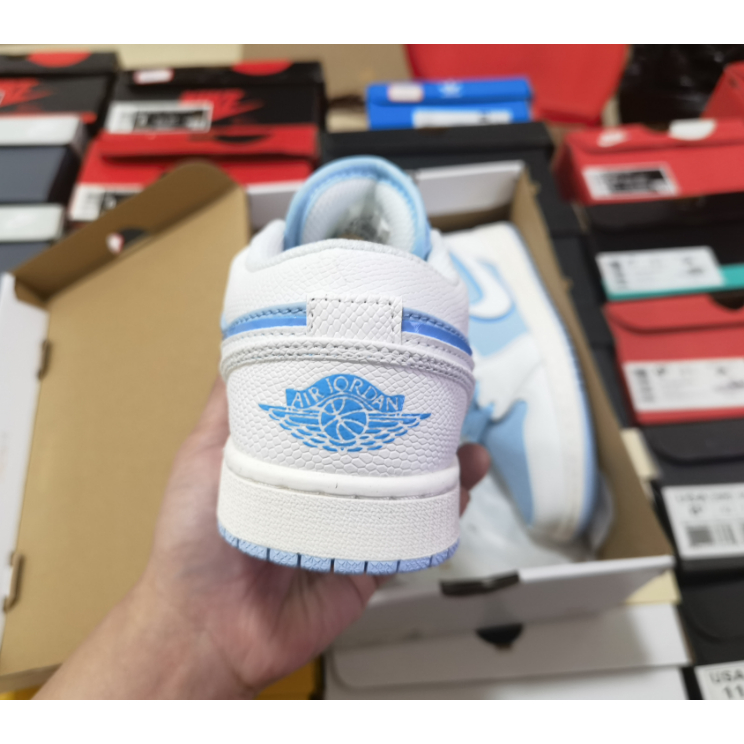 รองเท้าบาสเก็ตบอล-jordan-air-jordan-1-low-ice-blue-ทนทาน-สไตล์เรโทร